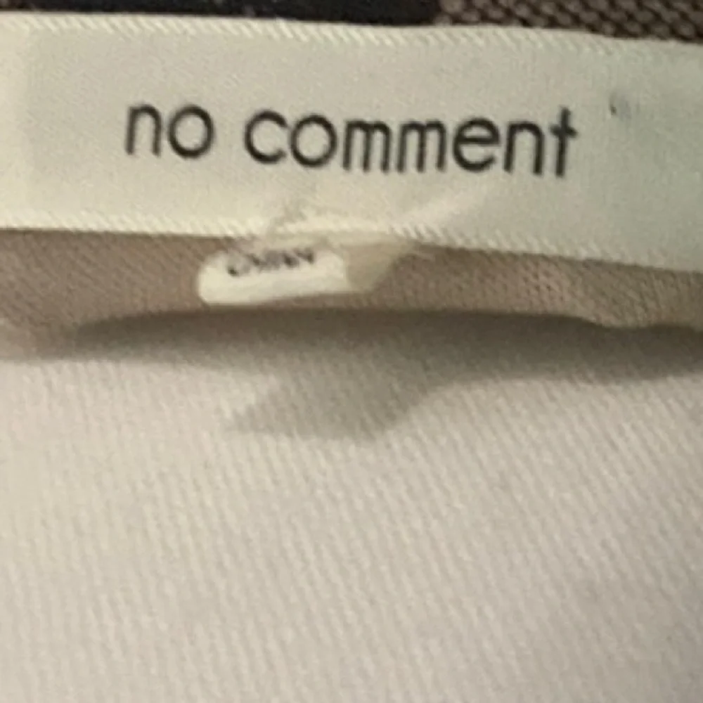 Elegant Black Lace Maxi Dress - Picture 3 of 6